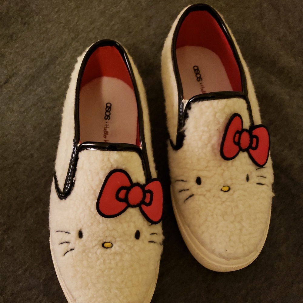 Hello Kitty x ASOS Borg Sneakers limited edition